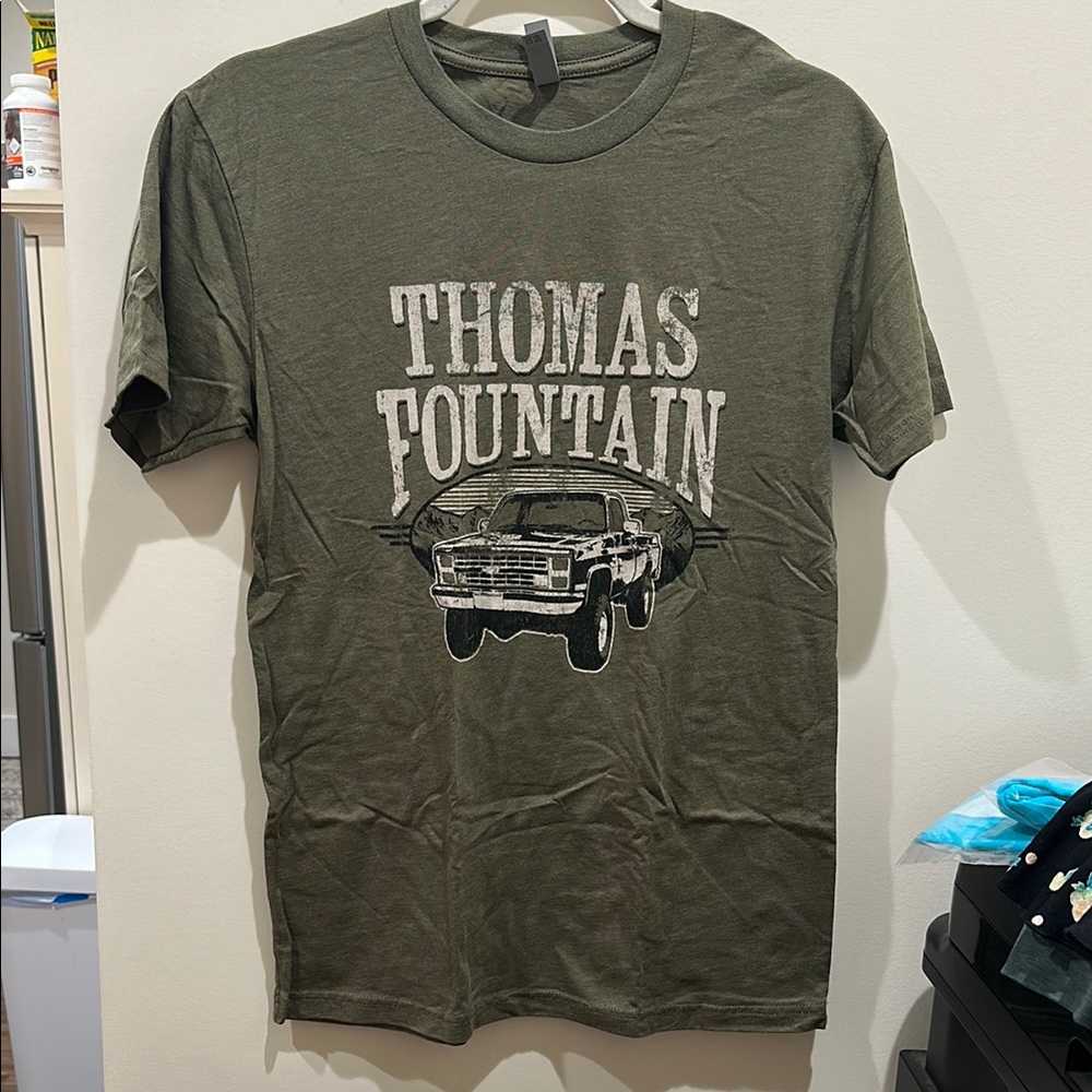 Next Level Apparel Green Thomas Fountain Graphic Band Tee
